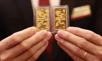 Gold price on July 13: World gold hits a 2-month peak, experts predict it will continue to increase