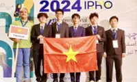 Vietnam wins five medals at int'l physics Olympiad