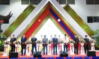 Vietnam, Laos strengthen trade relations