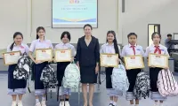 Vietnamese-language eloquent contest held in Laos