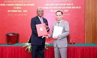 Vietnamese, Angolan Parties foster cooperation