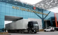 Export-import through Mong Cai int’l border gate grows 24%