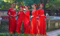 Top designers converge at Hanoi Ao Dai Tourism Festival 2024