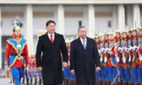 Welcome ceremony held for Vietnamese top leader in Ulaanbaatar