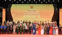 Standout individuals honoured for contributions to Hanoi's development