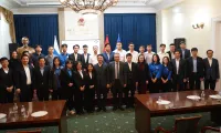 Minister urges Vietnamese students in Russia to contribute to IT development at home