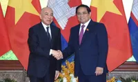 PM Pham Minh Chinh meets with Cambodian King Norodom Sihamoni