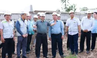 PM inspects Can Tho-Ca Mau Expressway project