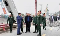 Construction of new Phong Chau bridge kicks off