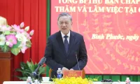 Binh Phuoc police hailed for strong performance in maintaining local security, order