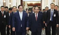 Prime Minister receives Lao State Vice President