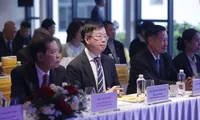 Presentation  Labor Order and Certificates of Merit for VTV and Lao National Television