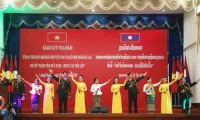 Young military officers of Vietnam, Laos promote solidarity