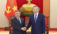 Vietnam treasures strategic partnership with Philippines: Party chief