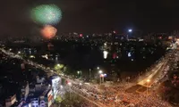 In pictures: Fireworks display in Hanoi celebrates national reunification day