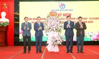 Ceremony marks 75 year-history of Vietnam Journalists’ Association