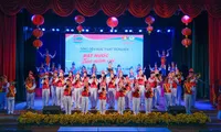 10,000 children join instrument programme to mark 50th anniversary of national reunification