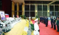 Vietnamese PM attends memorial service for former Lao leader