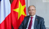 Viet Nam and France seek to broaden and deepen bilateral cooperation