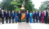 Party delegation pays working visit to Sri Lanka