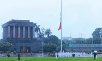 National flag lowered to half-mast at Ba Dinh Square in state funeral for former President Tran Duc Luong