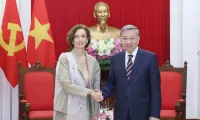 Vietnam pledges to play active role in UNESCO’s global missions: Party chief