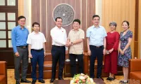 Viet Nam General Confederation of Labour and Nhan Dan Newspaper strengthen cooperation