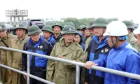 Deputy PM inspects storm preparedness in Hung Yen, Hai Phong