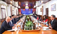 Viet Nam, Laos step up Party-building cooperation