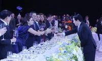 State President hosts banquet for delegates attending Ha Noi Convention signing ceremony