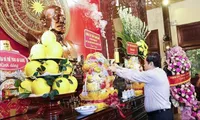 NA Chairman pays tribute to late President Ton Duc Thang