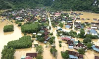 Swift support flood relief in Hue and Da Nang