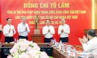 Ha Tinh must leverage advantages, ignite growth aspiration: Top leader