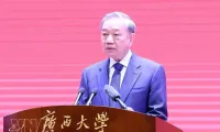Top Vietnamese leader visits historic Nanning Yucai School in Guangxi