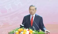Top leader attends 120th birth anniversary of late Party General Secretary Ha Huy Tap