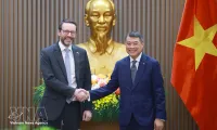 Vietnam attaches great importance to ties with UK: PM