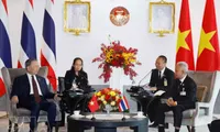Vietnam’s Party General Secretary and State President meets with Thai National Assembly President