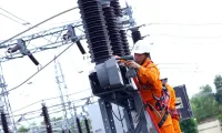 EVN orders stable power supply as heat intensifies