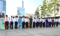 Ho Chi Minh City leaders pay homage to late leader on 136th birth anniversary