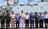 Canadian Navy ship pays friendship visit to Da Nang