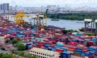 Trade turnover exceeds 445 billion USD in five months