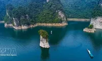 Discovering 'inland Ha Long Bay' amid vast forests of Tuyen Quang