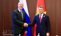 PM receives head of Russian Direct Investment Fund in Kazan