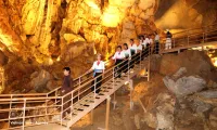 Ninh Binh promotes archaeological heritage through a new tourism product