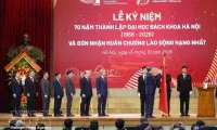 Top leader asks Hanoi University of Science and Technology to become leading research university