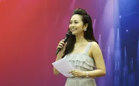 MC Thùy Linh ấn tượng với năng lượng của các bạn trẻ ở Sao mai 2017