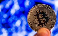 Giá Bitcoin sụt giảm mạnh, xuống dưới mốc 27.000 USD Giá Bitcoin sụt giảm mạnh, xuống dưới mốc 27.000 USD