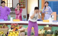 Diệu Nhi "phá nát hit" của Lương Bích Hữu, Mai Tiến Dũng "hứng" nhục trong Cuối tuần tuyệt vời Diệu Nhi "phá nát hit" của Lương Bích Hữu, Mai Tiến Dũng "hứng" nhục trong Cuối tuần tuyệt vời