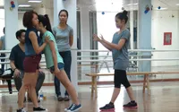 Cận cảnh buổi luyện tập trước liveshow 2 của thí sinh Sao Mai Điểm hẹn Cận cảnh buổi luyện tập trước liveshow 2 của thí sinh Sao Mai Điểm hẹn