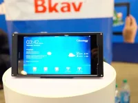 BKAV wants to export BPhones